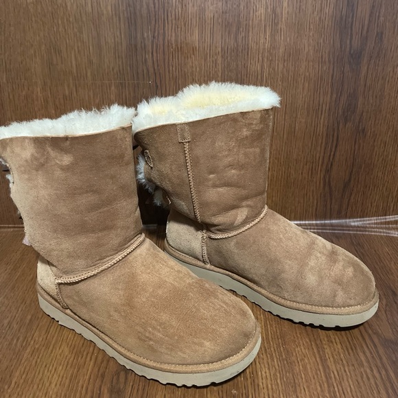 UGG Bailey Bow ll - Picture 9 of 15